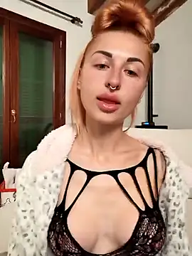 kylie blck online show from 03/16/25, 04:41