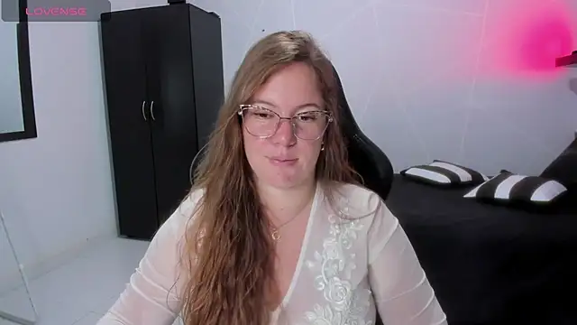 tamy shine87 online show from 11/02/25, 11:40