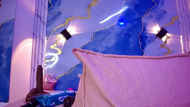 lorrayne  online show from 11/13/25, 12:26