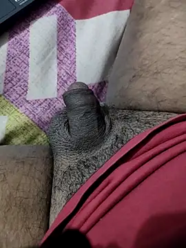 Snapshot of motalund802 chatting on 03/18/25, 02:25 motalund802 online show from 03/18/25, 02:25