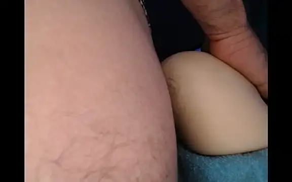 Snapshot of Oliver_Wilding chatting on 09/10/25, 01:22 Oliver Wilding online show from 09/10/25, 01:22