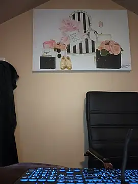 Lonelynudist59 online show from 06/01/26, 02:52