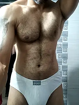 Snapshot of nihalxxx3 chatting on 03/05/25, 08:43 nihalxxx3 online show from 03/05/25, 08:43