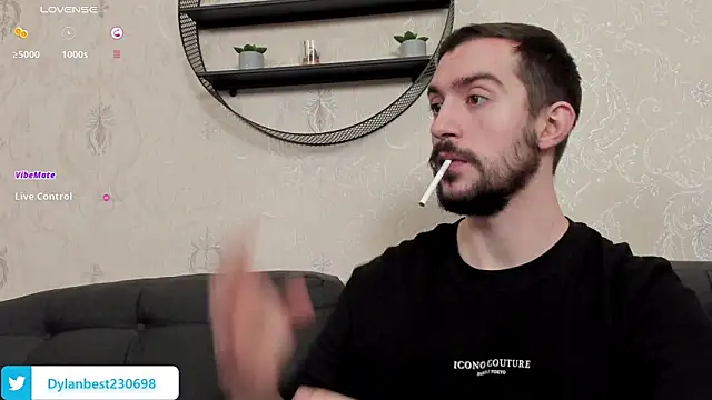 Snapshot of Dylan_Best chatting on 02/09/26, 01:31 Dylan Best online show from 02/09/26, 01:31