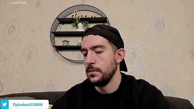 Snapshot of Dylan_Best chatting on 03/04/26, 05:35 Dylan Best online show from 03/04/26, 05:35