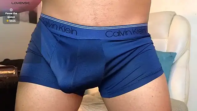 jordylatin20 online show from 01/11/25, 02:20