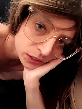 Snapshot of LouGabriel chatting on 12/14/24, 09:56 LouGabriel online show from 12/14/24, 09:56