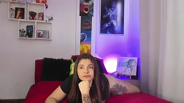 Sarah Jhonson online show from 02/22/25, 06:41