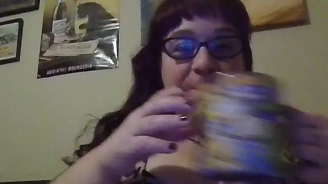 Snapshot of GothyBaby chatting on 12/04/25, 02:54 GothyBaby online show from 12/04/25, 02:54