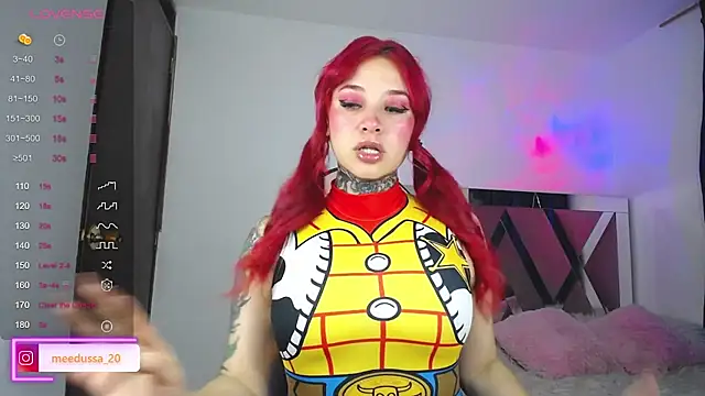 Snapshot of meedussa_20_ chatting on 10/11/25, 06:23 meedussa 20 online show from 10/11/25, 06:23