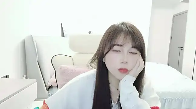 Sunset glow online show from 03/09/25, 02:32