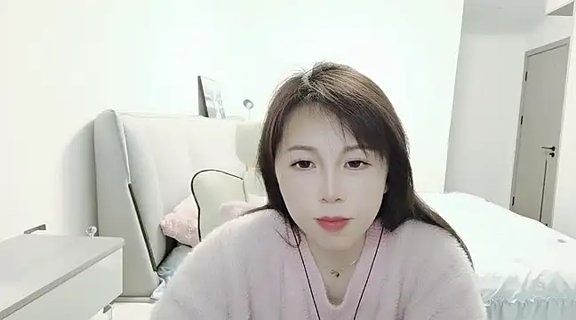 Sunset glow online show from 03/14/25, 02:30