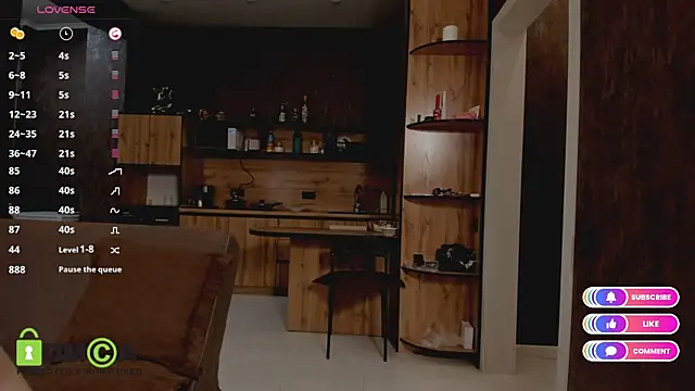 Snapshot of Model_Mike chatting on 11/04/25, 10:31 Model Mike online show from 11/04/25, 10:31