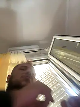 Snapshot of 1Aleks13 chatting on 10/11/25, 01:09 1Aleks13 online show from 10/11/25, 01:09