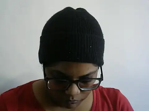 Snapshot of Sultryindianx100 chatting on 04/28/26, 07:24 Sultryindianx100 online show from 04/28/26, 07:24