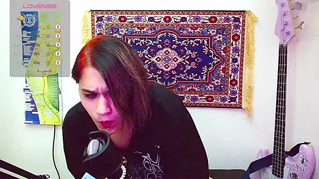 Snapshot of sademobeer chatting on 03/01/25, 11:26 sademobeer online show from 03/01/25, 11:26