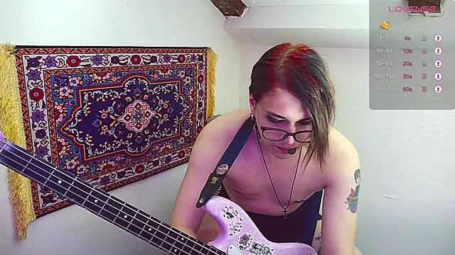 Snapshot of sademobeer chatting on 03/07/25, 11:38 sademobeer online show from 03/07/25, 11:38