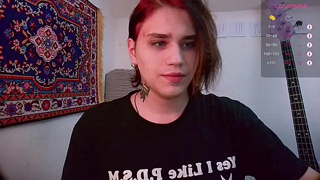 Snapshot of sademobeer chatting on 03/16/25, 11:25 sademobeer online show from 03/16/25, 11:25