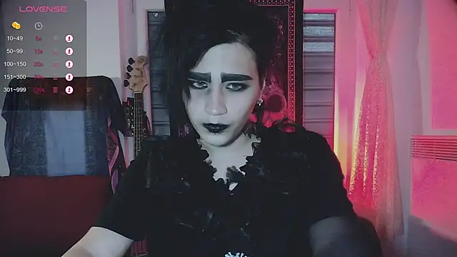 Snapshot of sademobeer chatting on 10/24/25, 03:19 sademobeer online show from 10/24/25, 03:19