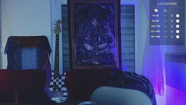 Snapshot of sademobeer chatting on 11/24/25, 09:36 sademobeer online show from 11/24/25, 09:36