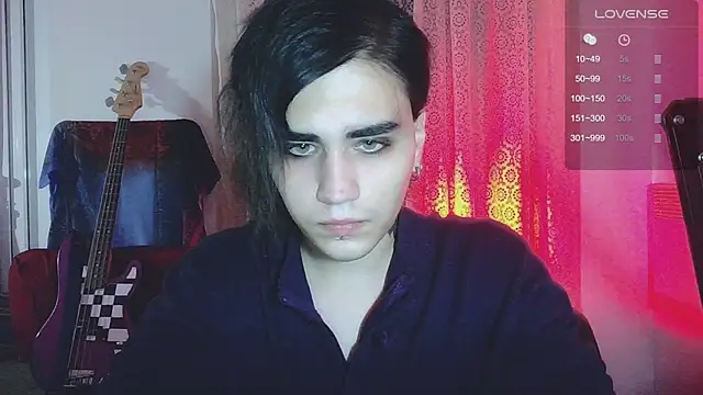 Snapshot of sademobeer chatting on 12/02/25, 02:06 sademobeer online show from 12/02/25, 02:06