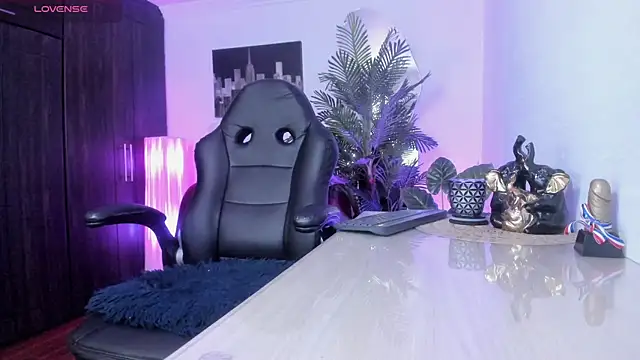 Amaia Bushida online show from 03/12/25, 02:09