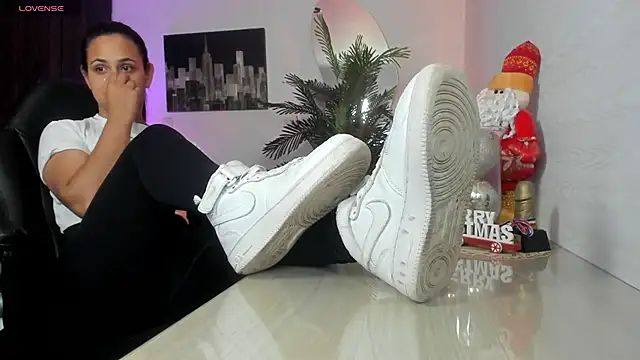 Amaia Bushida online show from 11/25/25, 02:11