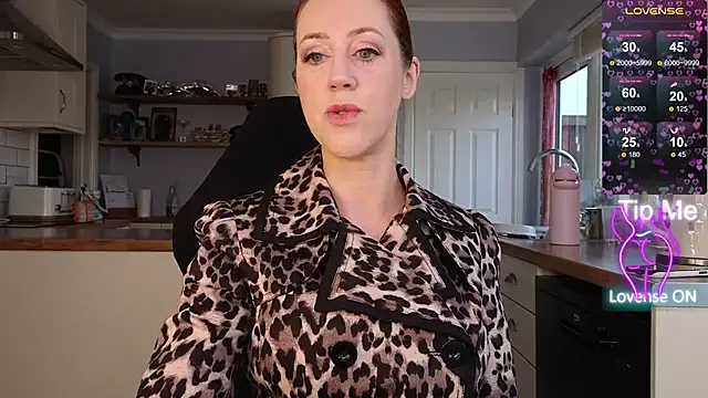 stripmequick online show from 12/17/25, 10:10