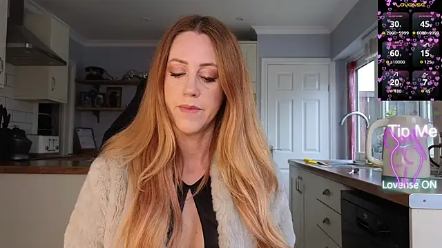 stripmequick online show from 05/11/26, 10:10