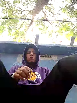 AlexAlejandro13 online show from 01/01/25, 10:03