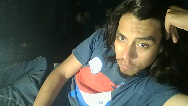 AlexAlejandro13 online show from 04/28/26, 07:13