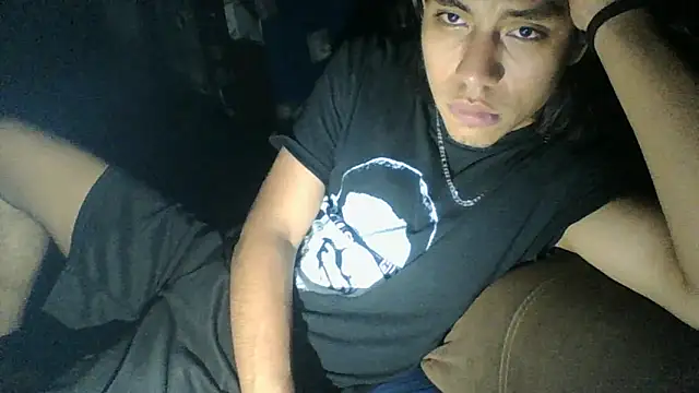 AlexAlejandro13 online show from 05/20/26, 07:14
