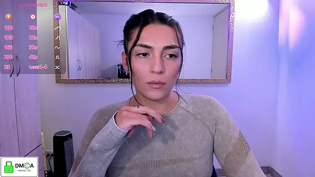 EricaVanderhill online show from 05/21/26, 12:28