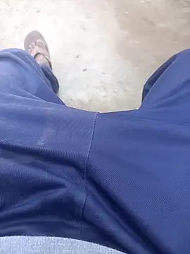 Snapshot of FinableKnee chatting on 02/13/26, 07:59 FinableKnee online show from 02/13/26, 07:59