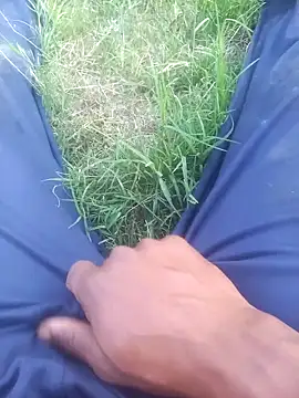 Snapshot of FinableKnee chatting on 02/27/26, 11:21 FinableKnee online show from 02/27/26, 11:21