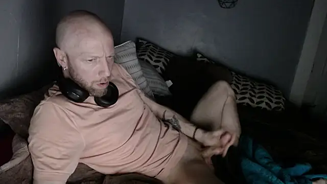 MaxRouger online show from 03/13/25, 10:05