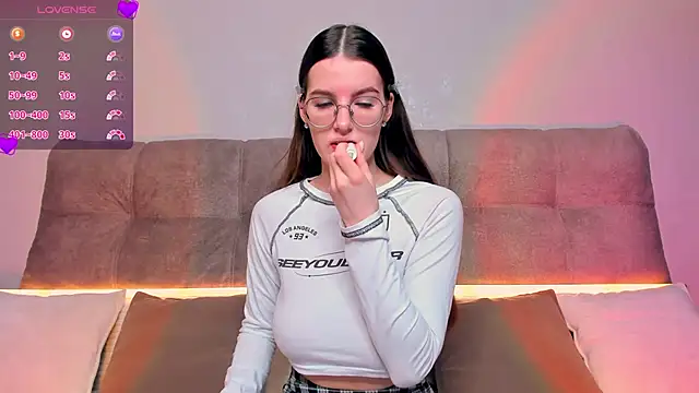 AriellaTesk online show from 01/15/25, 04:15