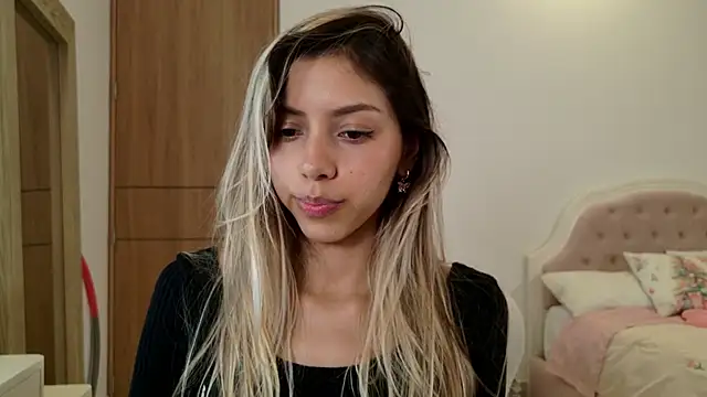 Sensualtease online show from 12/13/24, 12:31