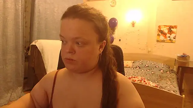 Janiffer MiMi online show from 12/26/24, 10:41