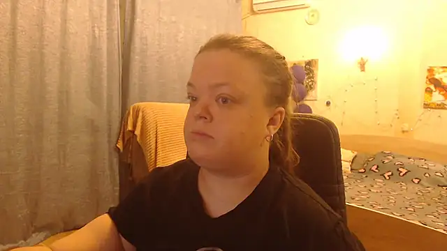 Janiffer MiMi online show from 01/11/25, 07:05