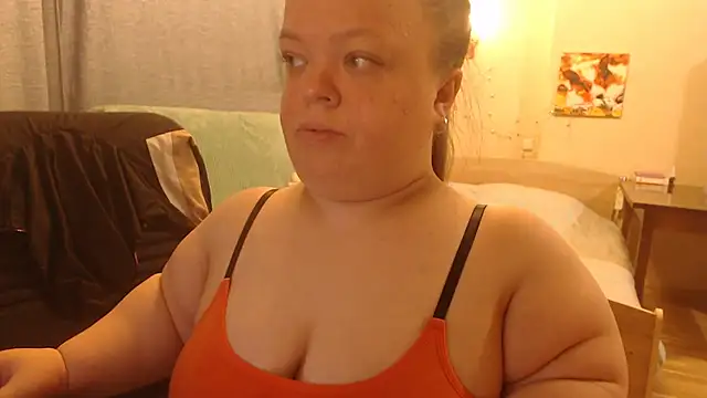 Janiffer MiMi online show from 03/17/25, 10:17