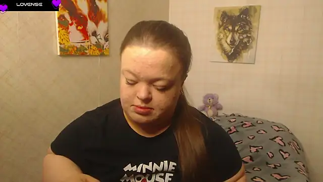 Janiffer MiMi online show from 10/21/25, 06:41