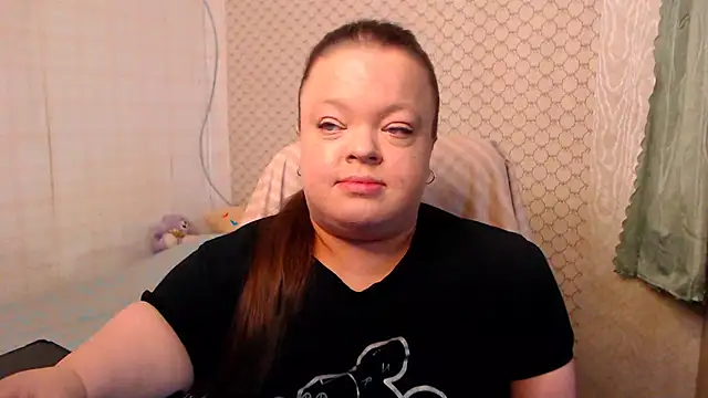 Janiffer MiMi online show from 06/10/26, 04:17