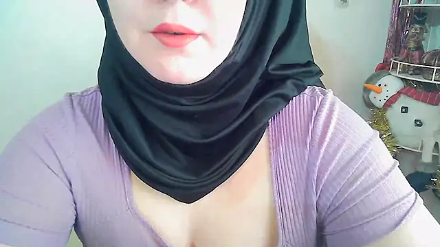 PinkPudding online show from 12/24/24, 02:33