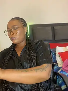 BADFATASS85 online show from 02/18/25, 04:59