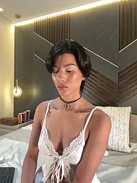 evamoretti online show from 05/14/26, 12:17