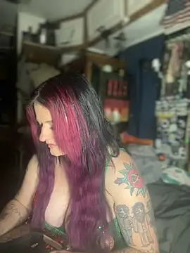 Snapshot of 1-800-FUCKYOU chatting on 12/16/24, 05:06 1-800-FUCKYOU online show from 12/16/24, 05:06