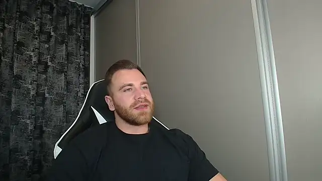 Thori92 online show from 10/29/25, 06:09