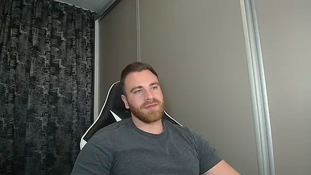 Thori92 online show from 11/14/25, 06:50