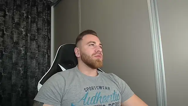 Thori92 online show from 11/20/25, 05:56